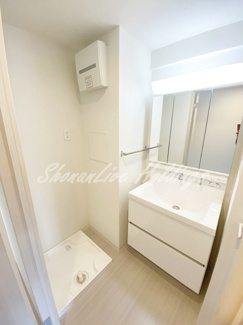 【洗面所】 | NEU CLAIR | 三面鏡洗面台♪