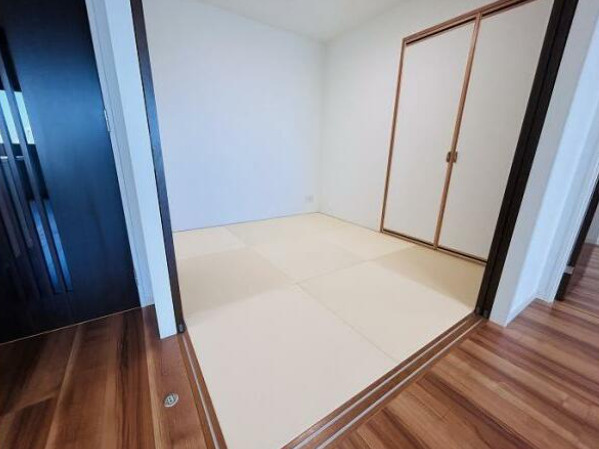 オーヴィジョン照葉アクアテラスの和室