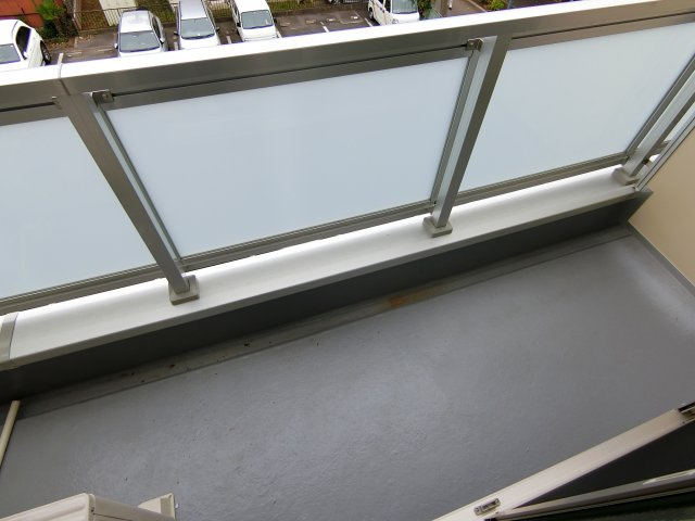 リブリ・リヴェール浦和Aのバルコニー|別号室の参考写真です。