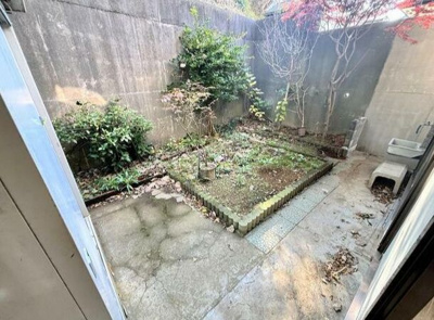 【庭】 | 上柏尾町テラスハウス