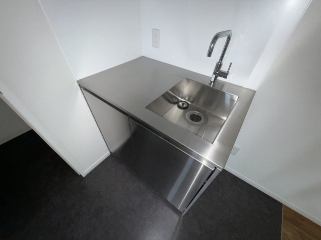 玉井町 Garage Houseのキッチン