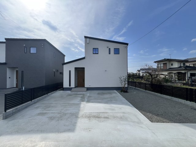 ☆★☆完成見学会開催中☆★☆タスリエＰＬＵＳ田中町（西）の駐車場