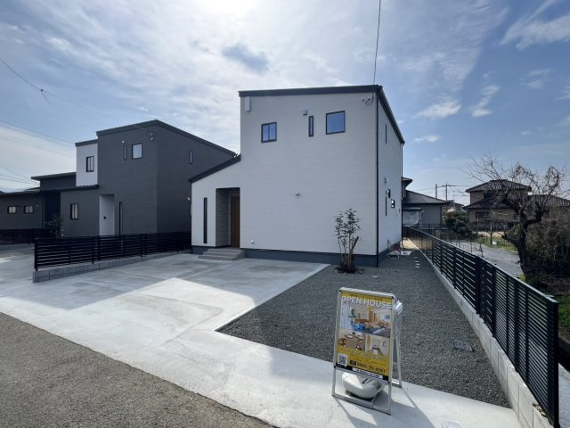 ☆★☆完成見学会開催中☆★☆タスリエＰＬＵＳ田中町（西）の駐車場