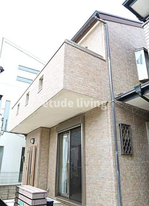 シャロンド神谷