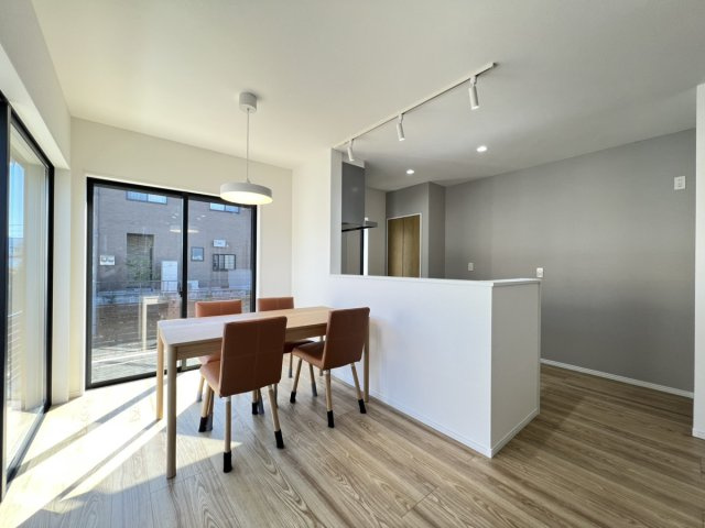 ☆★☆3月完成見学会開催☆★☆タスリエＰＬＵＳ田中町（東）の駐車場|ZEH水準仕様＆耐震等級3＆省令準耐火構造