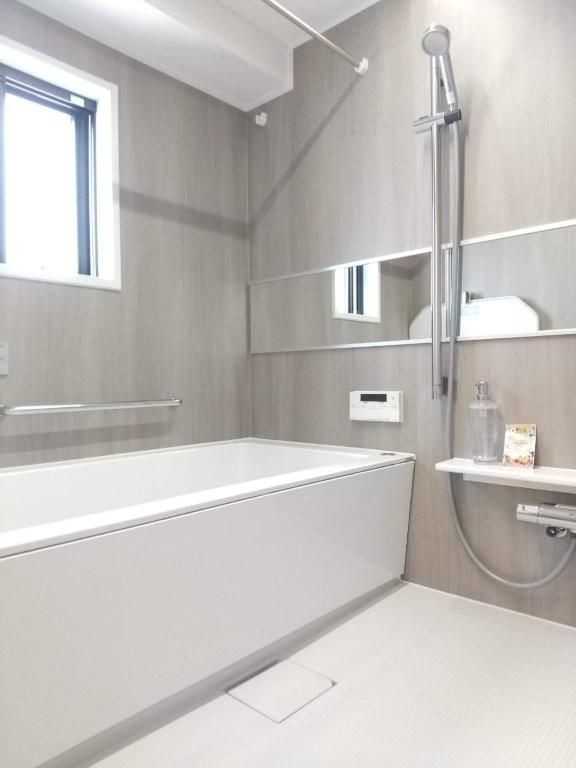 ラ　ヴォーグ南青山の浴室