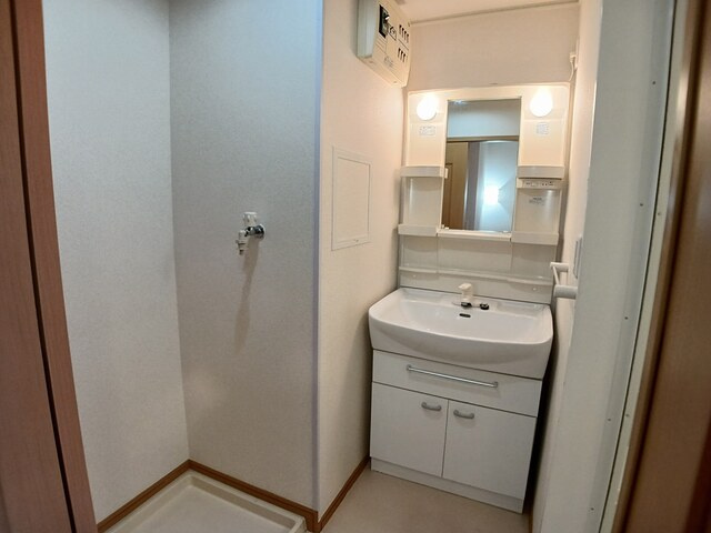 アズールつくば　Ｂの独立洗面台|洗面所