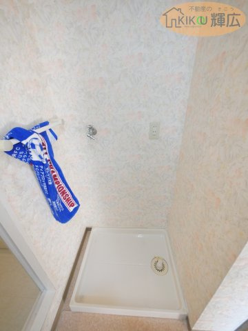 【ランドリースペース】 | プレステージ明石大久保Ⅴ　2階