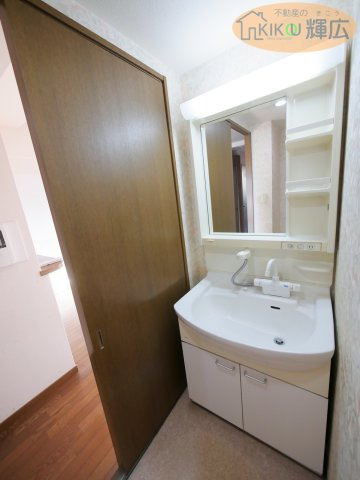 【独立洗面台】 | プレステージ明石大久保Ⅴ　2階