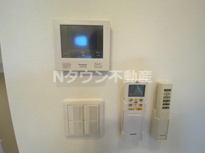 【セキュリティ】 | ロイヤルクレスト天塚町