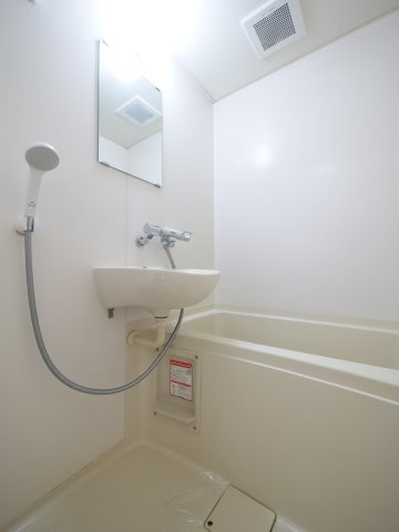 ソラーナよねぐらの浴室|※写真は別の部屋のものです。