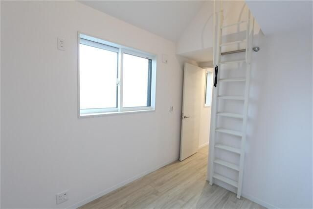 グランド水道２丁目戸建の寝室