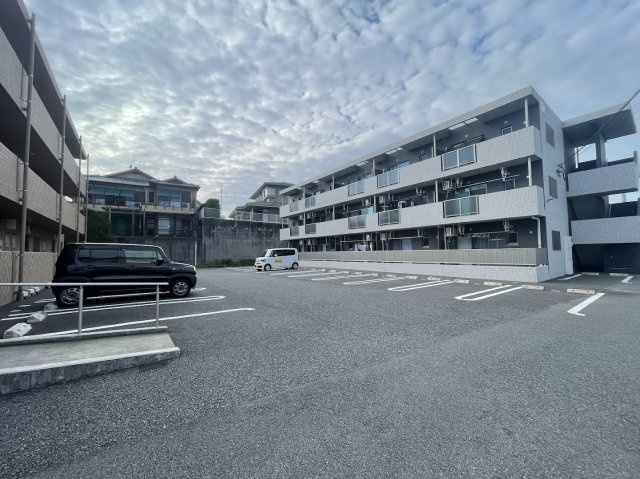 Ａｉ　Ⅴの駐車場