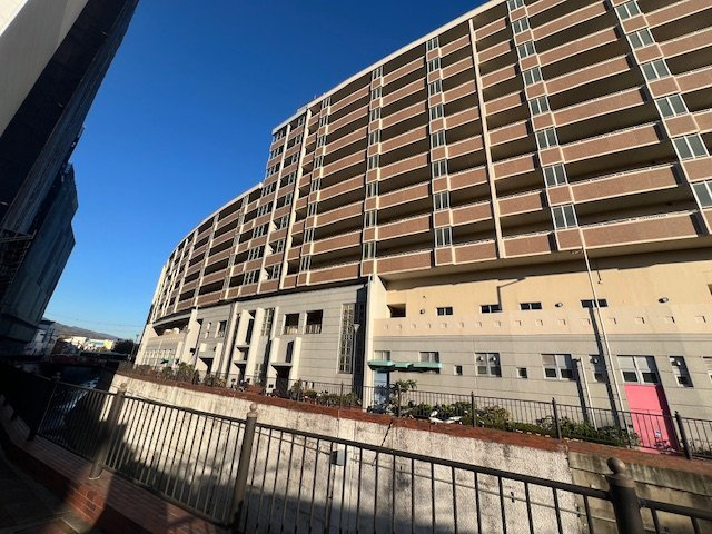 カサベラセントラルプラザ長田の外観