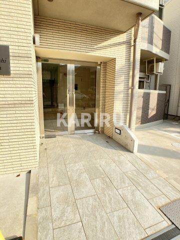 レグルス緑橋のエントランス