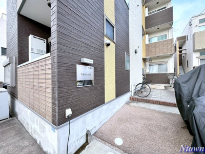 【エントランス】 | AbiskoⅡ | ゆとりのあるエントランスです