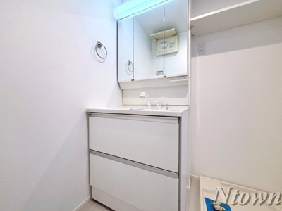 【独立洗面台】 | AbiskoⅡ | 独立洗面台で身支度をすべて済ませてしまいましょう