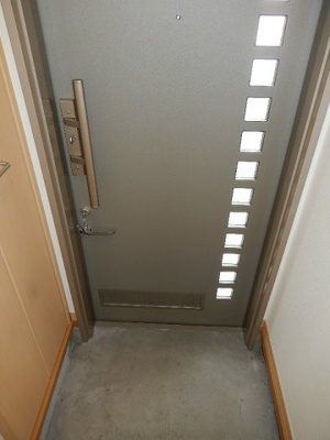 【玄関】 | アルテールA棟