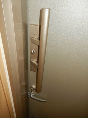 【玄関】 | アルテールA棟