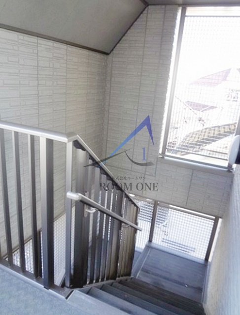 高見シャーメゾン