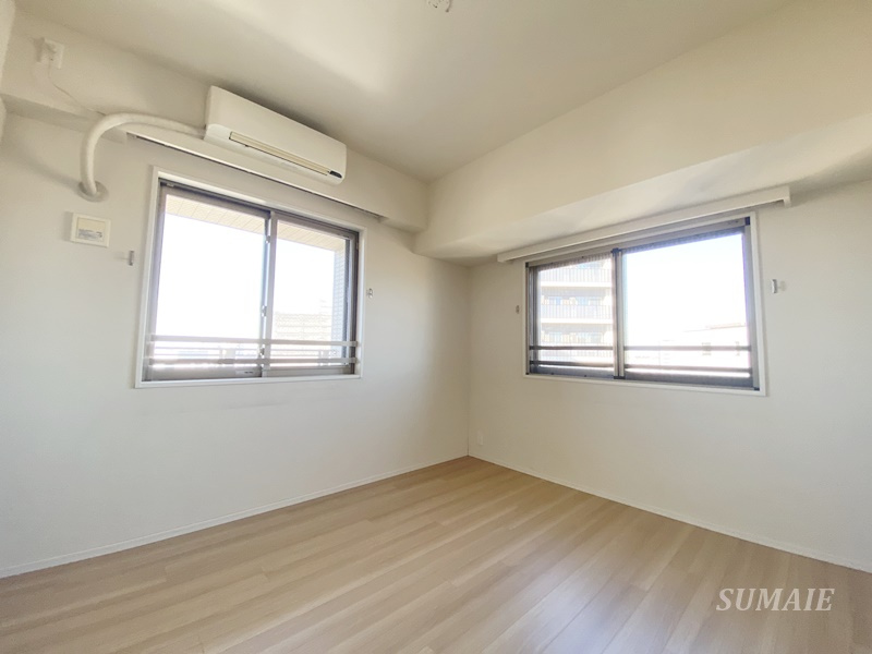 プラウド浦和常盤マークスの寝室|6.4帖洋室☆