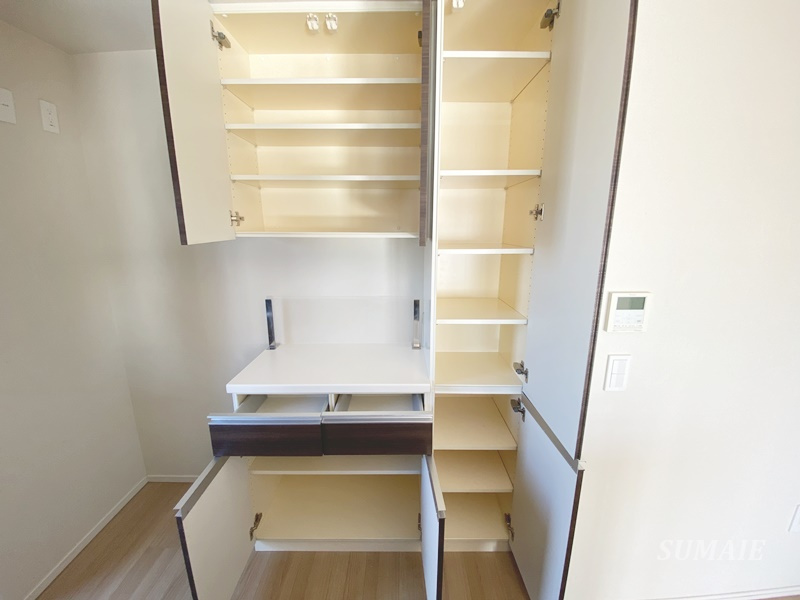 プラウド浦和常盤マークスの収納|キッチン収納☆