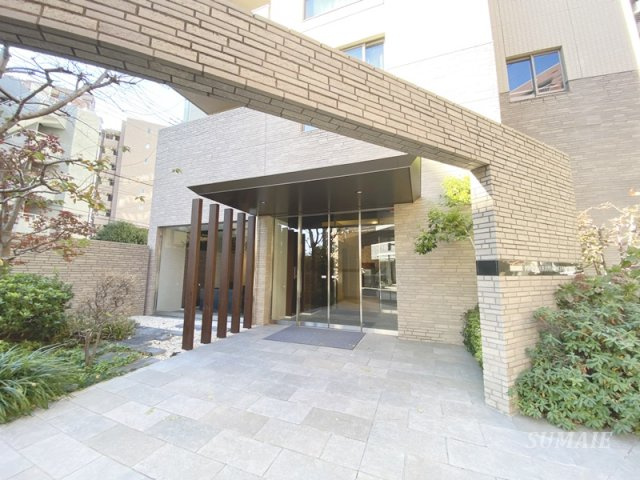 プラウド浦和常盤マークスのエントランス|エントランス☆