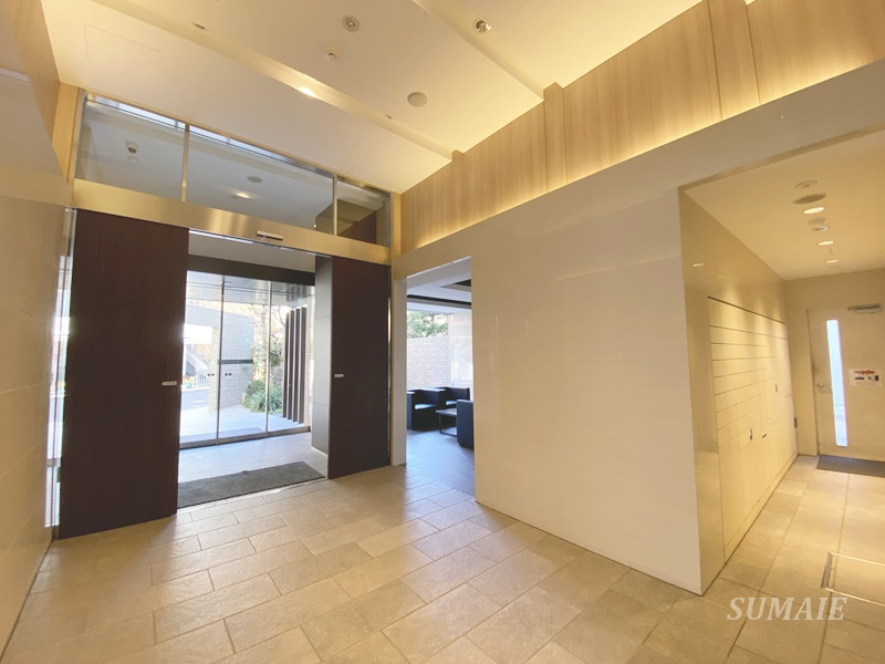 プラウド浦和常盤マークスのロビー|エントランスホール☆