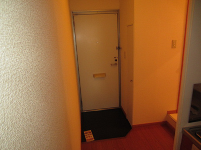 【玄関】 | レオパレスカズ１