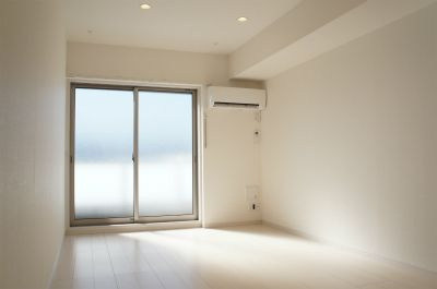 リブリ・ラム ワイヤーの居間・リビング