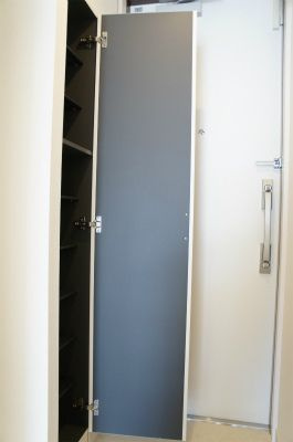 リブリ・ラム ワイヤーの収納