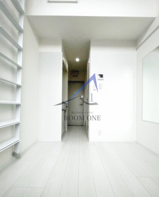 QUQURI IKEBUKUROの居間・リビング|洋室のお部屋です。