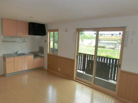 レザンコートＢの居間・リビング