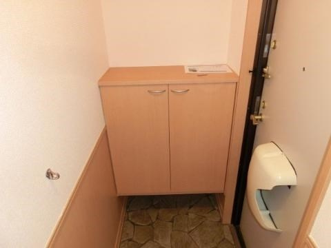 レザンコートＢの玄関