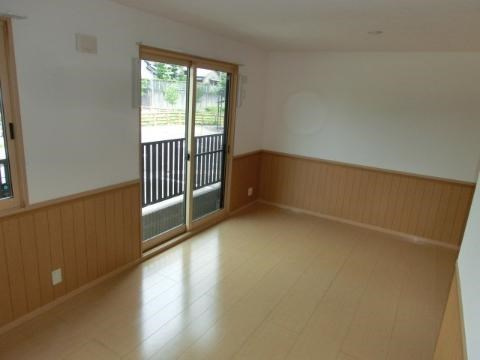 レザンコートＢの居間・リビング