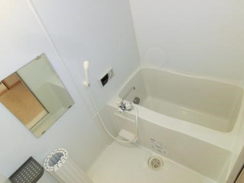 レザンコートＢの浴室