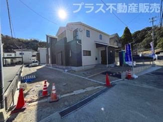 【外観】 | 現地写真。プラス不動産販売なら、現場の全ての棟をまとめてご見学頂けます。