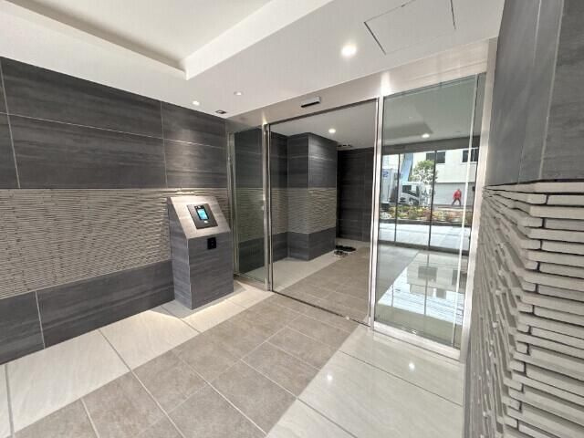 ジェノヴィア浅草Ⅶのエントランス