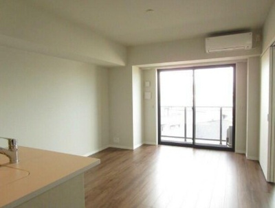 【居間・リビング】 | St.Luke’ｓ浜田山 | 12.5帖のきれいなLDK。