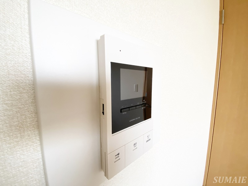 サンライズ中十条のセキュリティ|モニター付きインターホン☆