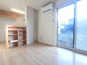 【居間・リビング】