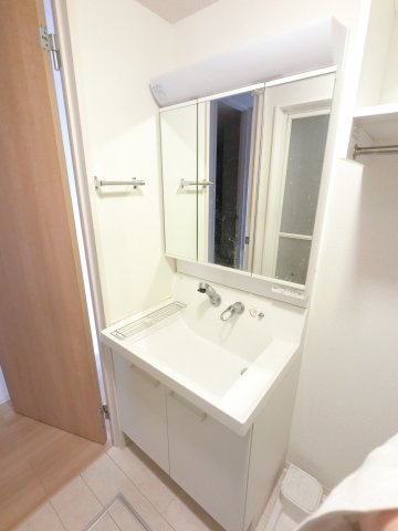 【独立洗面台】