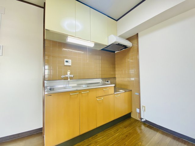 ハイツシャルマンⅠのキッチン