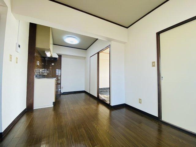 ハイツシャルマンⅠの居間・リビング