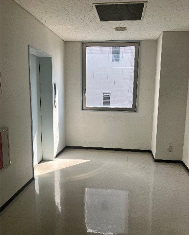 静岡Ｏ．Ｎビルの居間・リビング