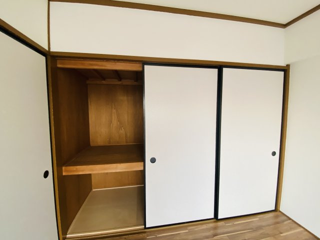 第二マンションろくべいの収納