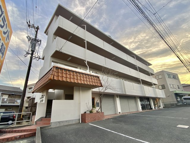 第二マンションろくべいの外観