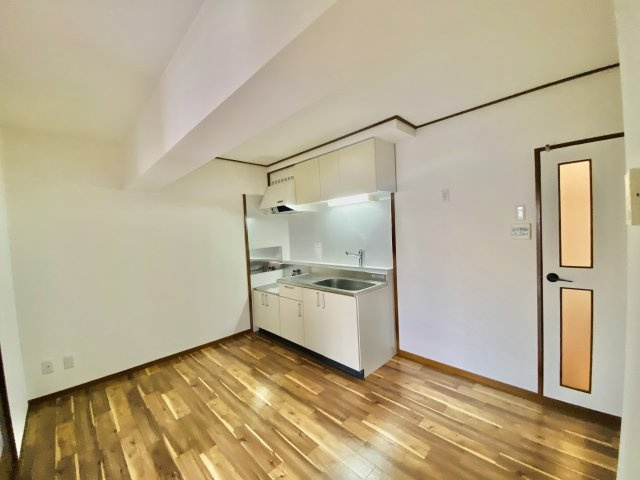 第二マンションろくべいの居間・リビング