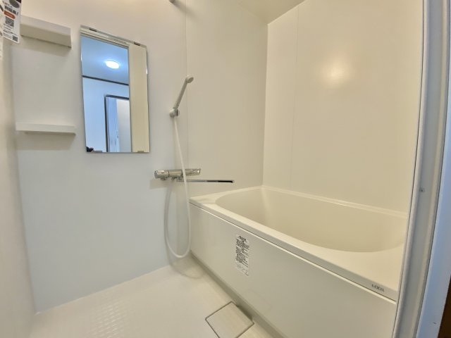 第二マンションろくべいの浴室