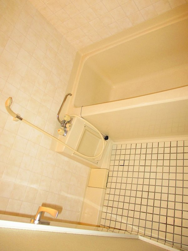 フィオーレ佐鳴台の浴室